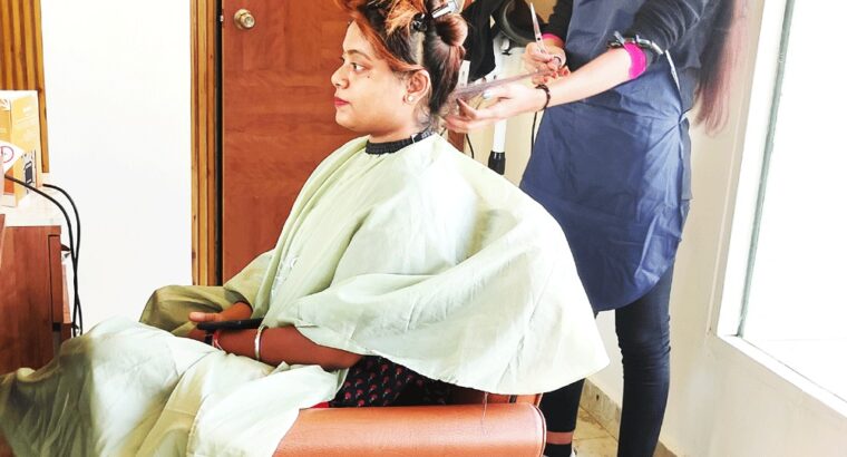 Best Salon in Varanasi – Cut & Looks