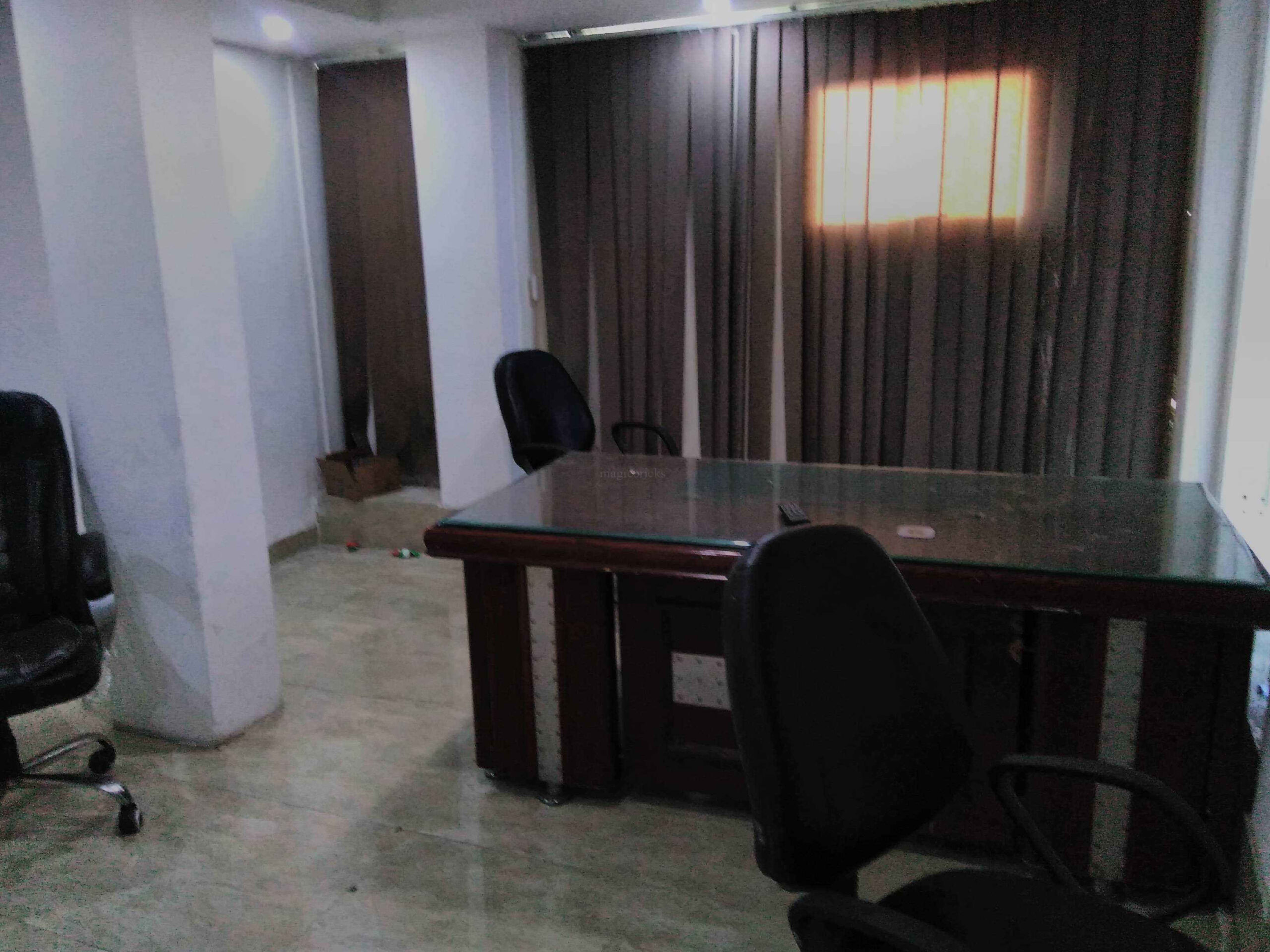 4000 sq.ft funished office for rent sec- 6 noida