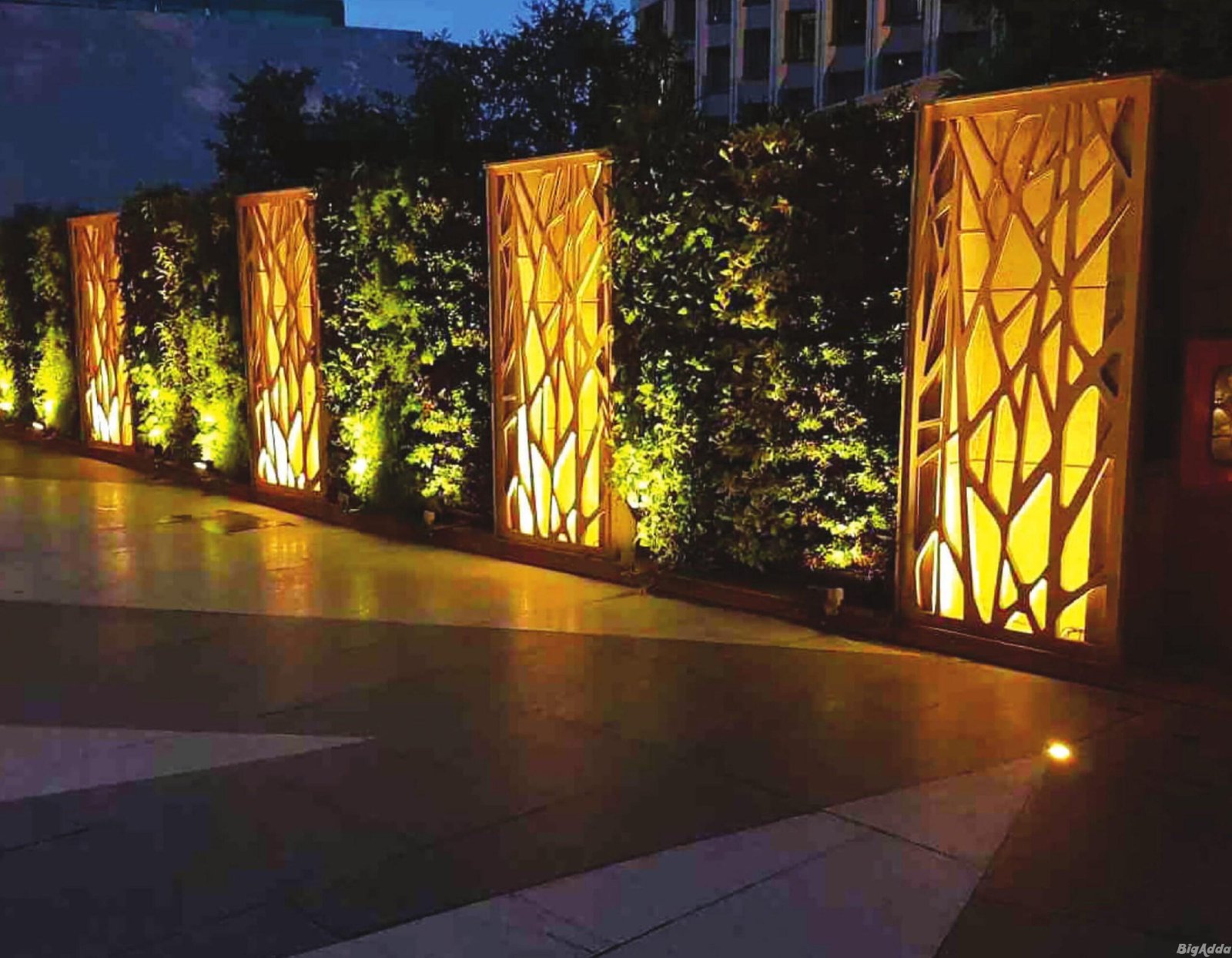 Best Farmhouse Landscaping companies