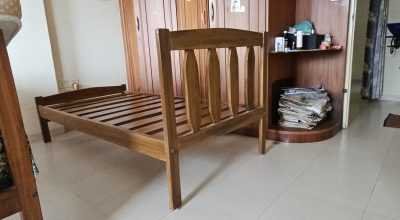 Single bed cot