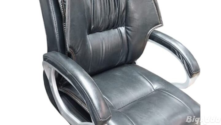 rufous office furniture