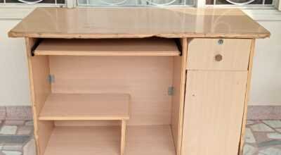 A Strong & Good Quality Computer Table for Resale