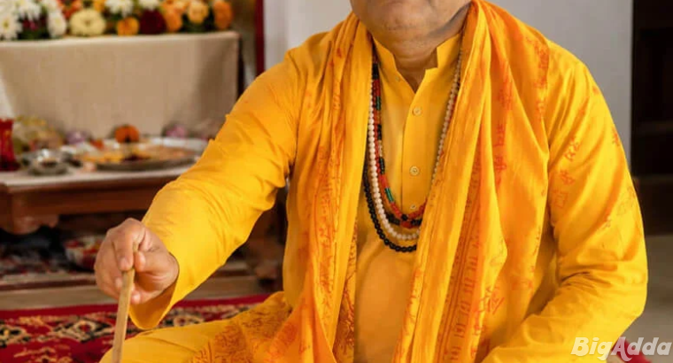 Astrologer Vedic Mahesh Shastri