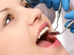 best dental implantologist