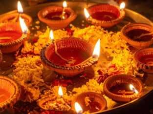 Best Place to Celebrate Diwali in Delhi | Local Fa
