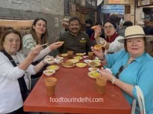 New Delhi Food Tours – Taste the Authentic Flavors