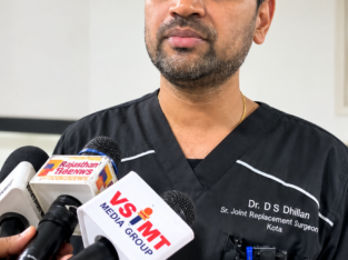 Dr Durga Shankar Dhillan Best orthopedic doctor in
