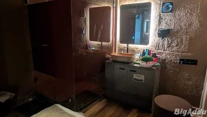 Spa Saga (Spa In Juhu)