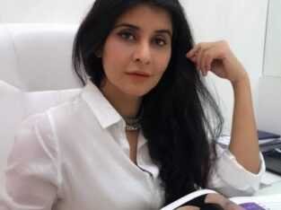 Dr Pooja Chopra – The SkinTalk Clinic