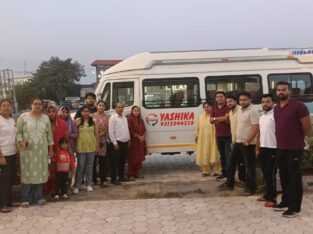 Tempo traveller hire in Noida
